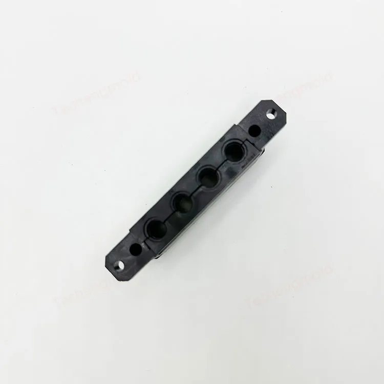 特诚科技PPS精密注塑件实拍 4